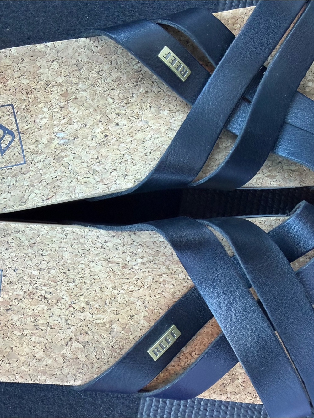 Reef sandals tricolor